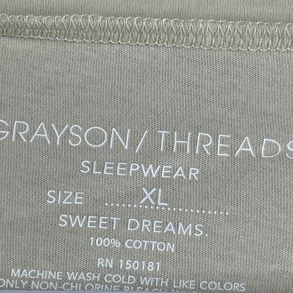 Grayson/Threads Womens Short Sleeve Round Neck Printed Knit Sleepwear Top‎ Sz XL - Picture 2 of 3